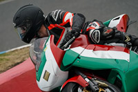 enduro-digital-images;event-digital-images;eventdigitalimages;mallory-park;mallory-park-photographs;mallory-park-trackday;mallory-park-trackday-photographs;no-limits-trackdays;peter-wileman-photography;racing-digital-images;trackday-digital-images;trackday-photos